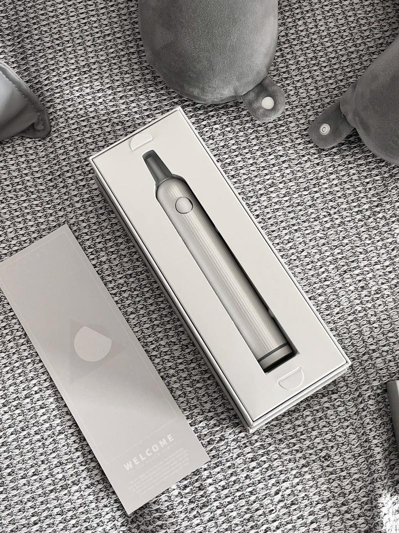 谁家牙刷做这么精致啊!#抖音618好物节 #电动牙刷 #花上